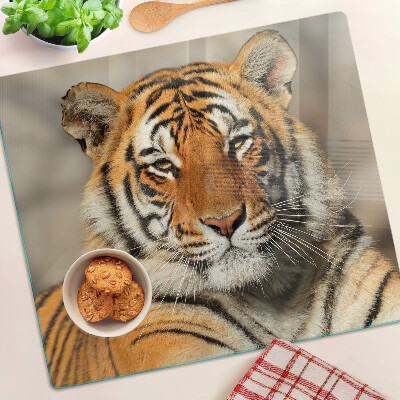 Steklena podloga za rezanje Tiger v naravnem okolju