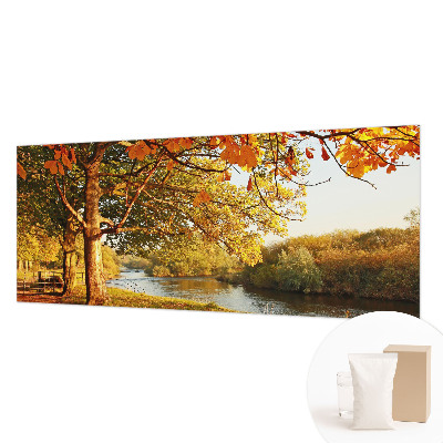 Dekorativna fototapeta z motivom jeseni ob obali