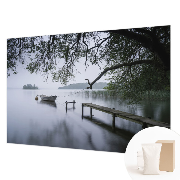 Fototapeta za spalnico z motivom mirnega jezera