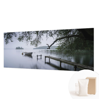 Fototapeta za spalnico z motivom mirnega jezera