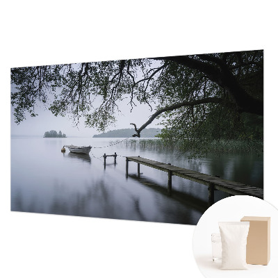 Fototapeta za spalnico z motivom mirnega jezera