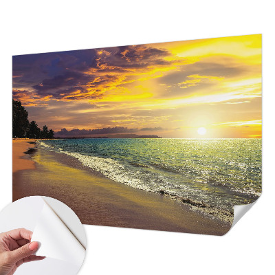 Samolepilna fototapeta za spalnico z motivom plaže ob sončnem zahodu