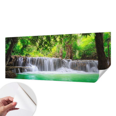 3D fototapeta z motivom gozdnega slapa