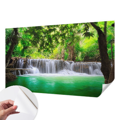 3D fototapeta z motivom gozdnega slapa
