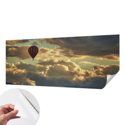 Otroška fototapeta z balonom v oblakih