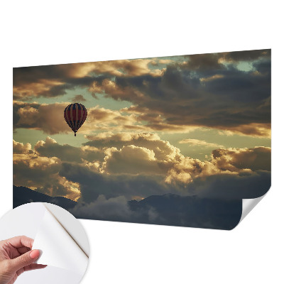 Otroška fototapeta z balonom v oblakih