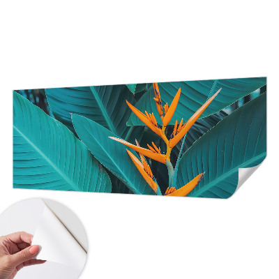 Samolepilna fototapeta za spalnico z motivom listnatih cvetov