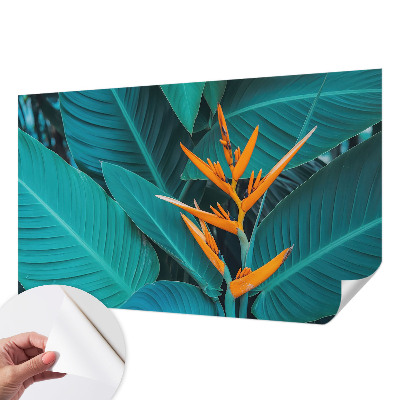 Samolepilna fototapeta za spalnico z motivom listnatih cvetov
