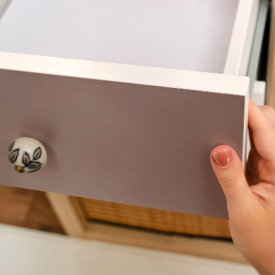 Samolepilna tapeta za pohištvo Pastelno rjava