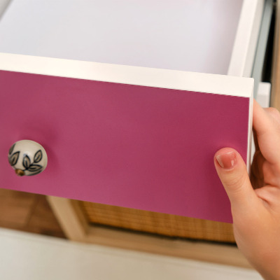 Samolepilna folija za pohištvo Intenzivno roza