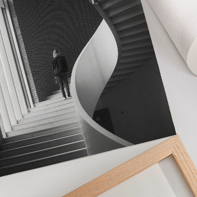 Umetniški tisk na platno Spiralno stopnišče iz opeke, minimalizem, kontrast