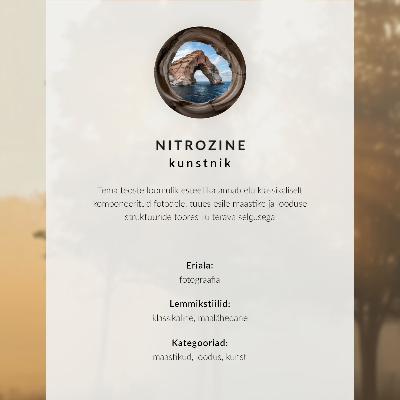 Plakat Navdih za megleno zore, topla svetloba dreves