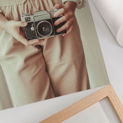 Premium stenski plakat Oseba retro fotoaparat svetla tkanina eleganca