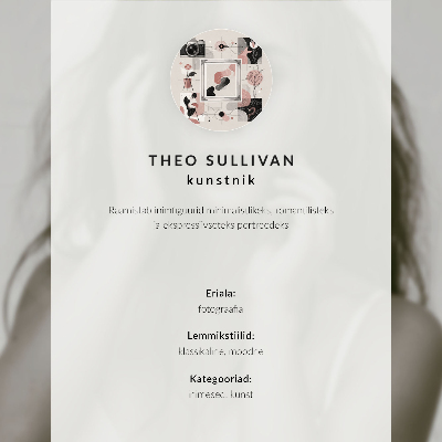 Premium stenski plakat Ženska v ogledalu, tople barve, izraz miru