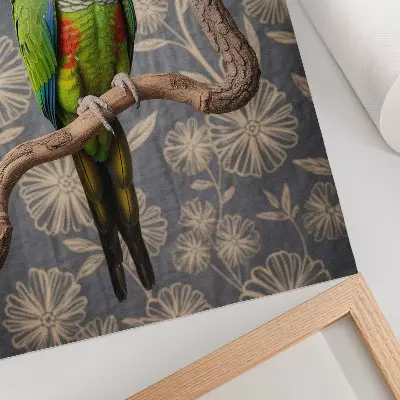 Papiga na veji s kremnimi cvetovi in modrim ozadjem eleganten plakat za dnevno sobo