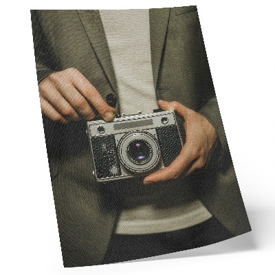 Umetniški tisk na platno Retro fotoaparat roke v elegantnem retro slogu