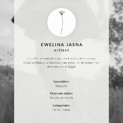 Eleganten plakat za dnevno sobo z motivom nežnih metuljev za pridih elegance in miru