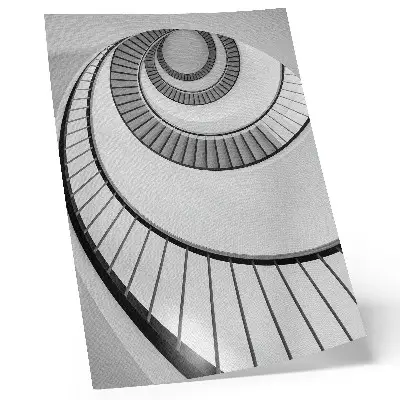 Plakat za dnevno sobo z motivom očarljivega spiralnega stopnišča z geometrijskimi elementi