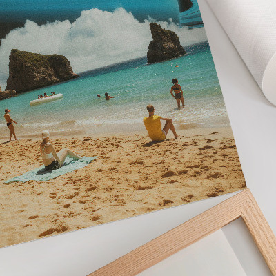 Eleganten plakat za dnevno sobo Plaža s planetom nad vodo na sončen dan