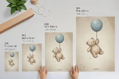 Stenski plakat Medvedek z balonom v svetlih barvah