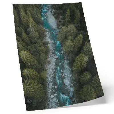 Plakat Zelena gozdna reka elegantna naravna harmonija za dnevno sobo