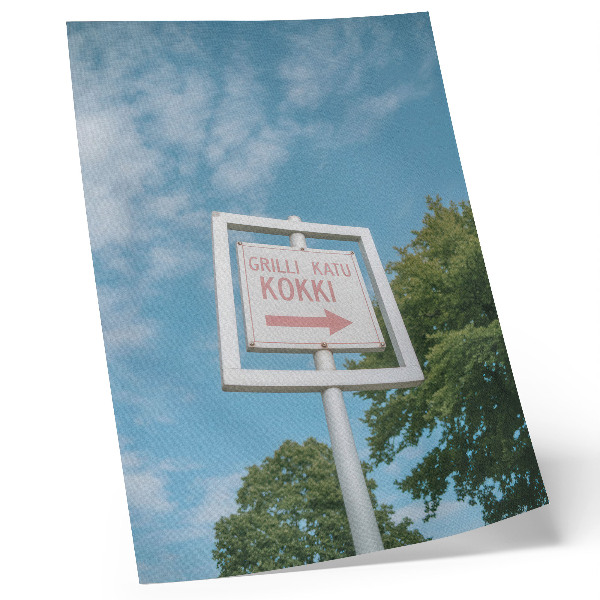 Eleganten plakat za dnevno sobo Bela tabla proti modremu nebu