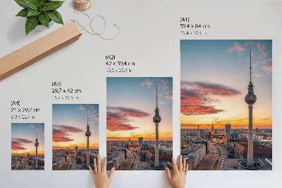 Premium stenski plakat Mestni stolp ob sončnem zahodu