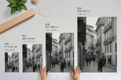 Premium stenski plakat Ulična črno-bela arhitektura ljudi