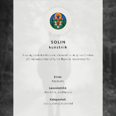 Eleganten plakat za dnevno sobo Medved v gozdu, realistična kompozicija