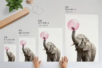 Eleganten plakat za dnevno sobo motiv slona z mehurčkom v sodobnem in nežnem humorističnem slogu