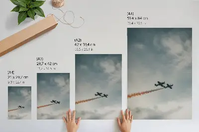 Eleganten plakat za dnevno sobo minimalističen prikaz dveh letal na nebu