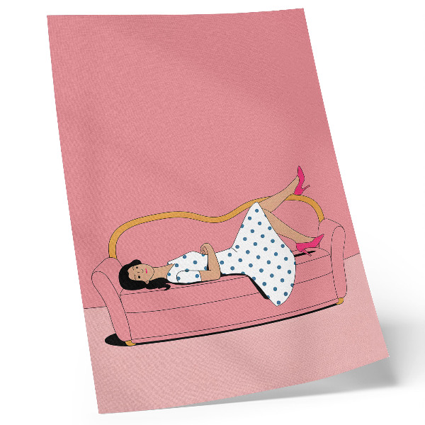 Premium stenski plakat Mirna sprostitvena scena ženske roza kavč