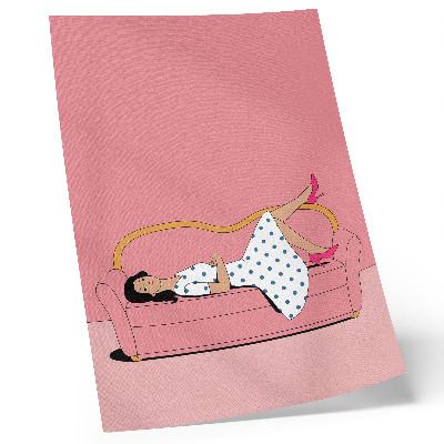 Premium stenski plakat Mirna sprostitvena scena ženske roza kavč