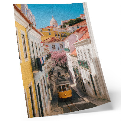 Umetniški tisk na platno Ulica s tramvajem, pastelne stanovanjske hiše, rože