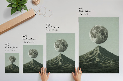 Umetniški tisk na platno Luna nad goro, zelene odtenke, skrivnostna pokrajina