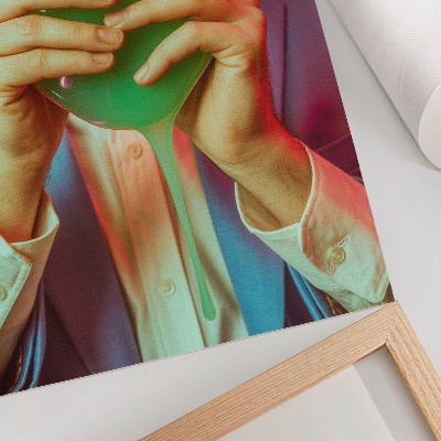 Premium stenski plakat Barvita maska ​​v rokah nadrealistične figure