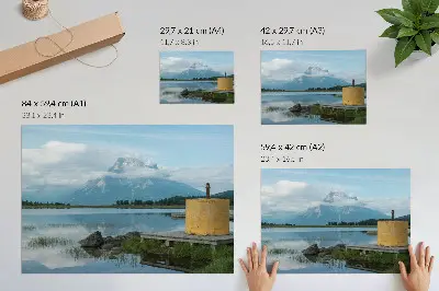 Plakat gore, jezero, oblaki in most