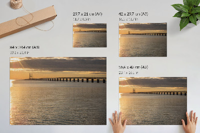 Plakat s teksturo platna Most na obzorju, osvetljen s soncem
