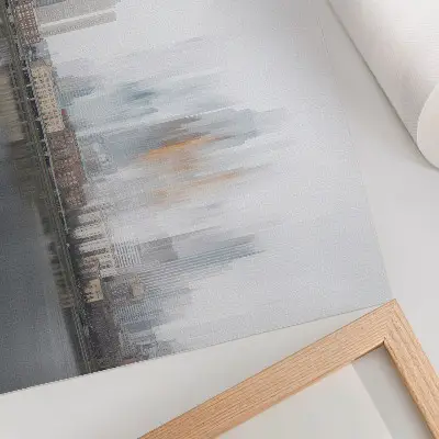 Plakat s teksturo platna megleno mesto in pastelni odsev modernosti