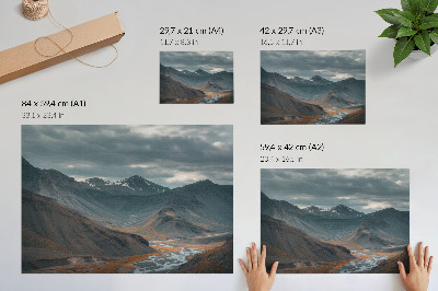 Plakat na platnu Muhaste gore, oranžni potoki, dramatični oblaki