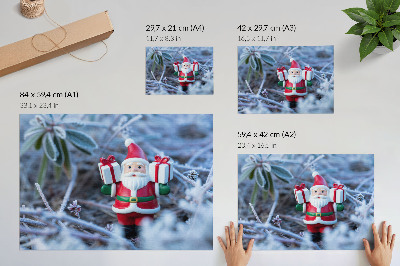 Plakat na platnu Božiček z darili v zimskem okolju