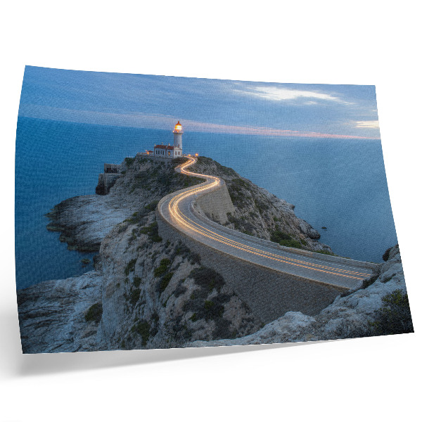 Plakat Slikovita pokrajina z lučjo in vijugasto cesto ponoči