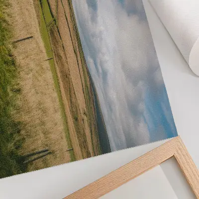 Plakat s teksturo platna slikovita pokrajina z naravo in osamljeno kočo