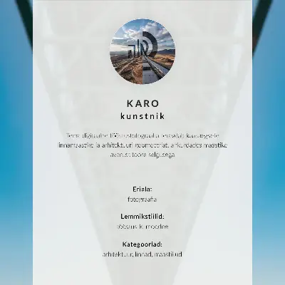 Panoramski plakat z motivom večernega mesta most, luči in voda na platnenski teksturi