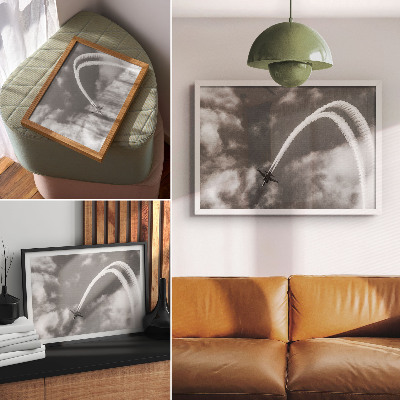 Plakat Letalo na nebu z dinamičnimi oblačnimi progami