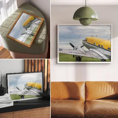 Plakat na platnu elegantno klasično letalo v rumeni, sivi in modri barvi