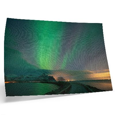 Plakat na platnu Aurora Borealis nad hladno gorsko pokrajino