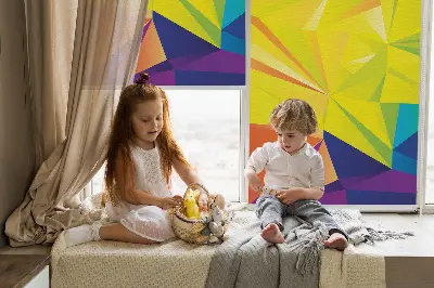 Notranje senčilo za okno Barvit vzorec origamija
