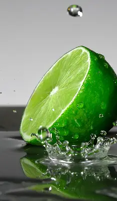 Zatemnilni rolo za balkonska vrata Limete v vodi