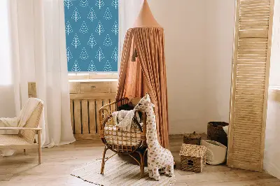 Notranji zatemnilni rolo Drevesa v dežju